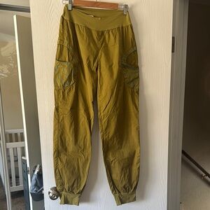 E9 Women’s Green Neve Pants Size Medium Excellent Used Condition